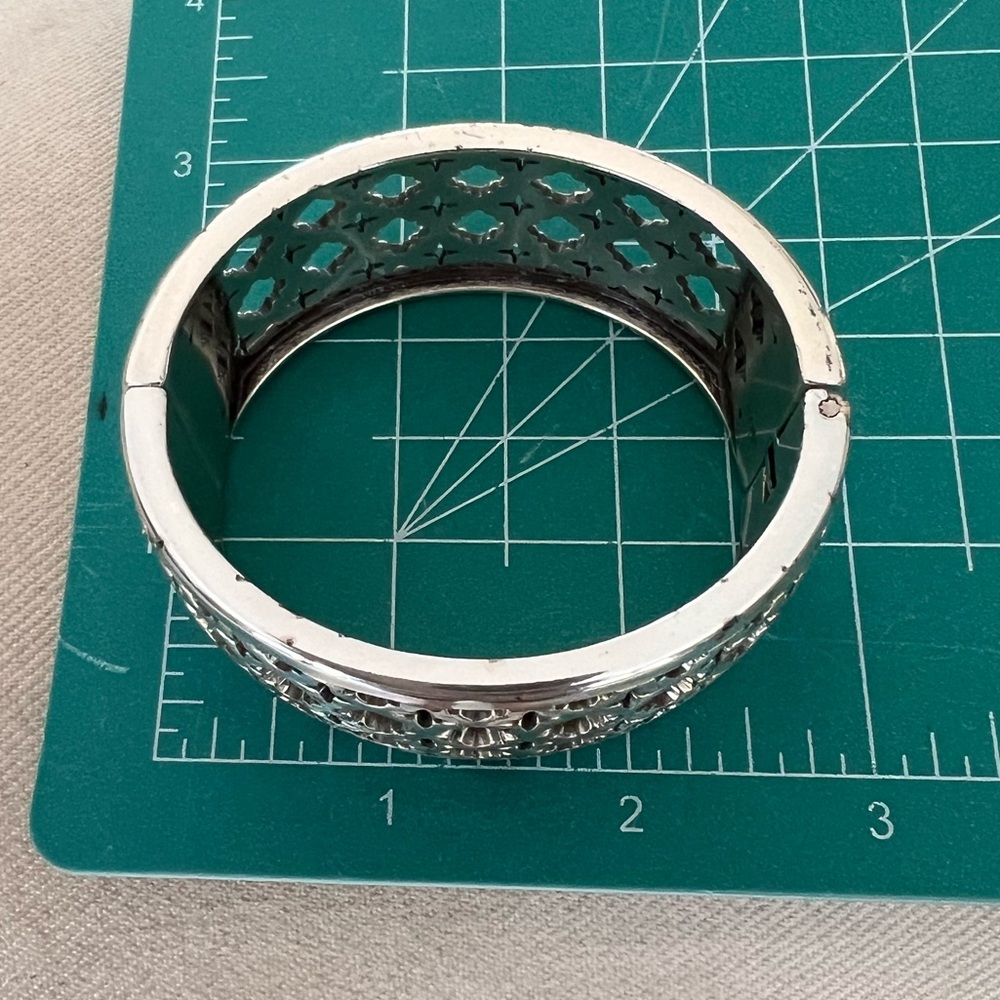 Brighton Silver Plated Large Wide Hinged Bangle B… - image 4